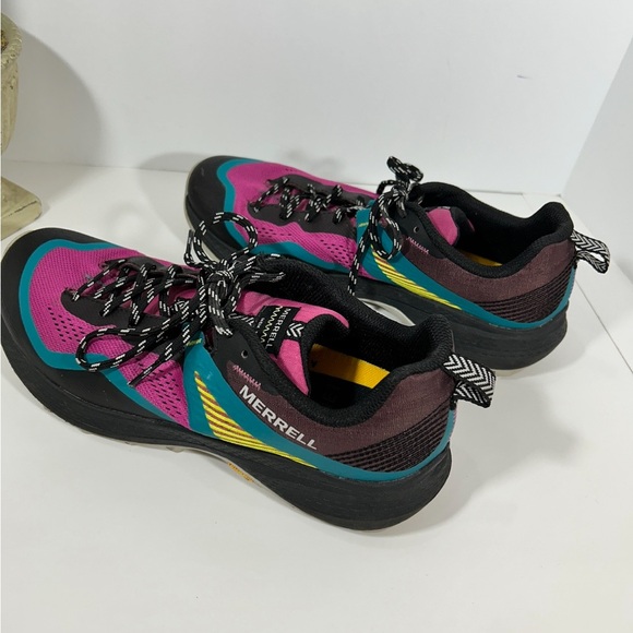 Merrell Women's MQM 3 Fuchsia/Burgundy Trail Shoes Size 9 - Picture 4 of 5